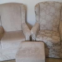 2 poltrone e pouf PoltroneSofà