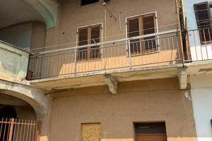 Casa da ristrutturare Valperga