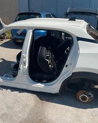 Ricambi Nissan juke 2021 scocca per tagliate