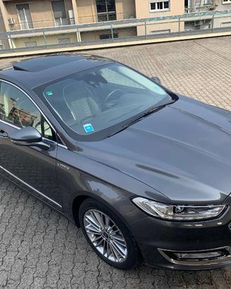 Ford Mondeo HYBRID VIGNALE Tetto City Blis