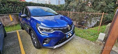 Renault captur techno 145 cv