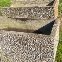 Vasi in sasso lavato