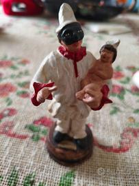 Statuina pulcinella con bambino anni 70 90