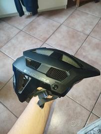 casco aperto MTB ENDURA NUOVO 