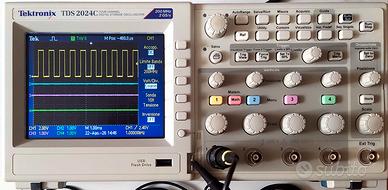 Oscilloscopio Tektronix TDS2024C