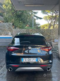Stelvio 210cv