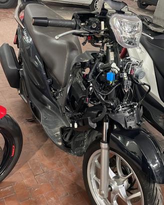 Ricambi Piaggio medley 125