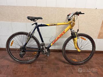 Mountain bike GIANT
