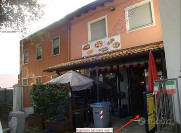 Immobile in asta di 295 m² con 5 locali a Udine