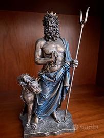 Plutone-dio degli inferi e Cerbero-cane a 3 teste