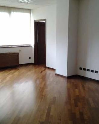 Immobile di 150 m² con più di 5 locali a Sansepolc