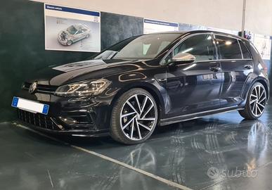 VOLKSWAGEN Golf 7.5 serie