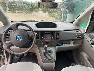 Splendida Fiat idea 1.4 benzina