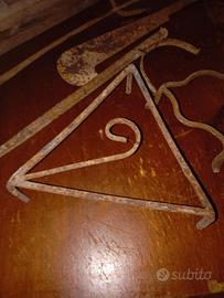 articolo in ferro battuto antico 