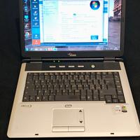 Fujitsu Siemens Amilo intel centrino duo