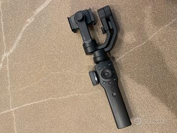 Zhiyun smooth 4