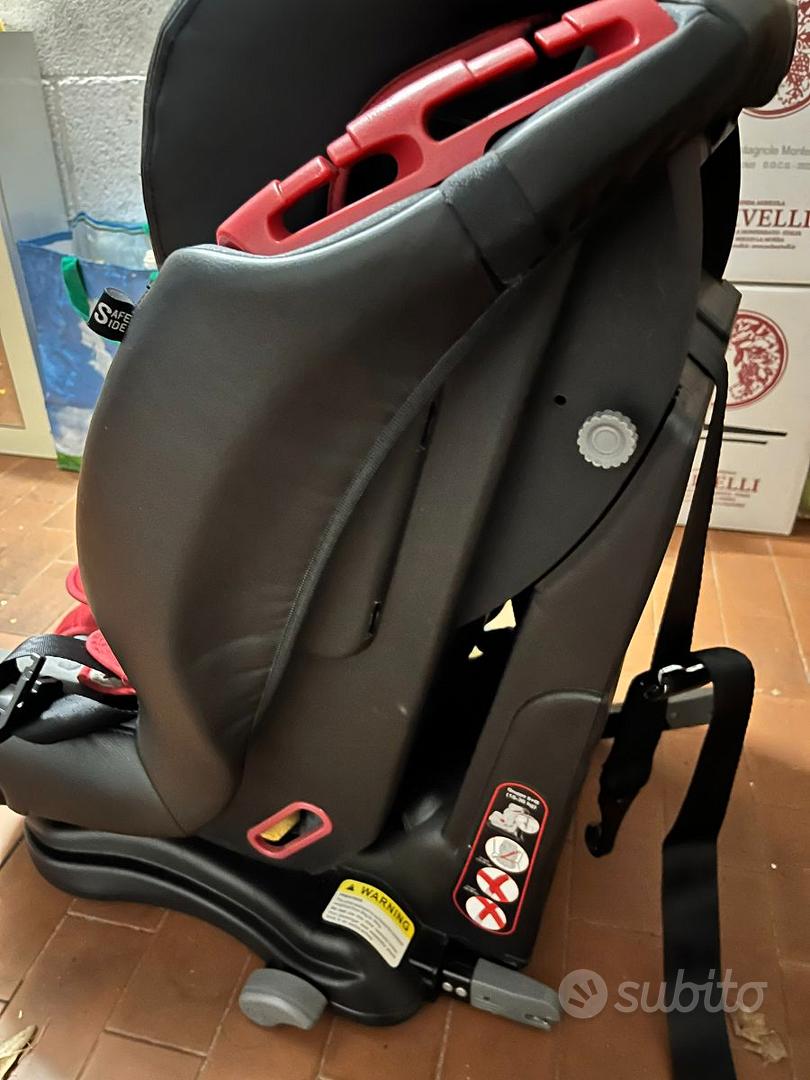 Seggiolino auto Foppapedretti Isofix 9-36 kg - Tutto per i bambini In  vendita a Milano