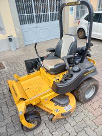 Trattore tagliaerba Hustler