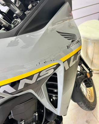 Carena destra originale Honda Transalp XL750 2025