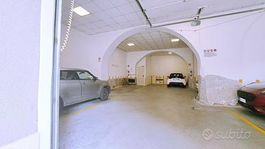 Posto auto in autorimessa, Largo Barriera