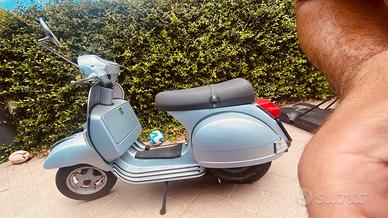 Vespa PX125