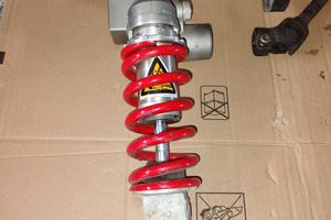 Mono ammortizzatore usato per Yamaha YZF R1