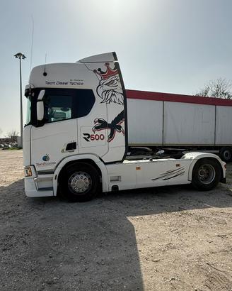 Scania  r500