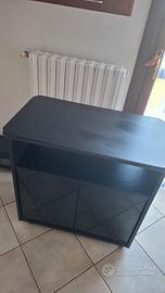 Mobile TV con ante in vetro
