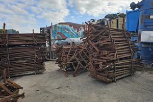 Puntelli/croci per armature pergetto calcestruzzo