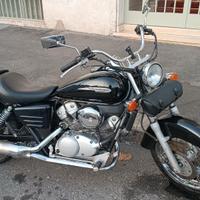 Honda Shadow 125 VT (2001)