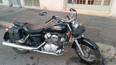 Honda Shadow 125 VT (2001)