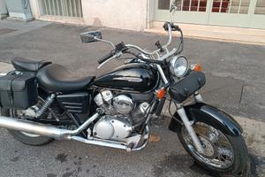 Honda Shadow 125 VT (2001)