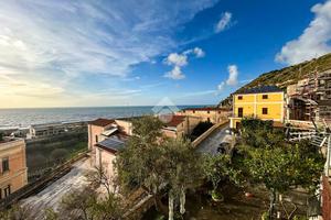 CASA INDIPENDENTE A AMANTEA