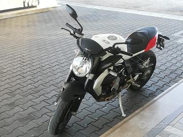 MV Agusta Brutale 800