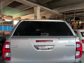 copricassone rigido per toyota hilux
