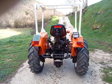 TRATTORE 