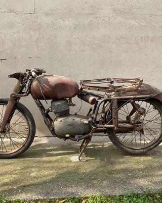 Gilera 150 cc del 1953 uso ricambi