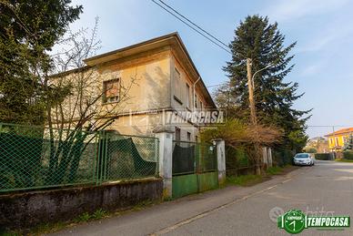 Terratetto - Terracielo a Busto Arsizio 5 locali