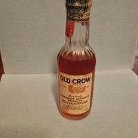 mignon whiskey old crow