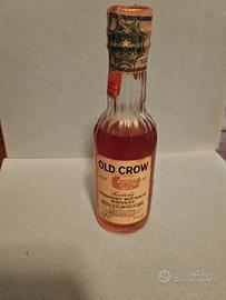 mignon whiskey old crow