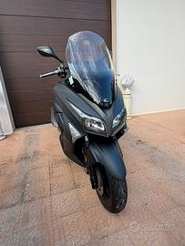 scooter kymco 300 xtown