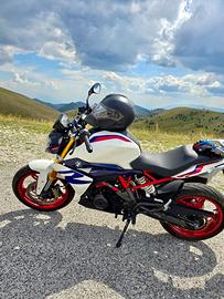 BMW G 310 R – Kyanit Blu – Pari al nuovo