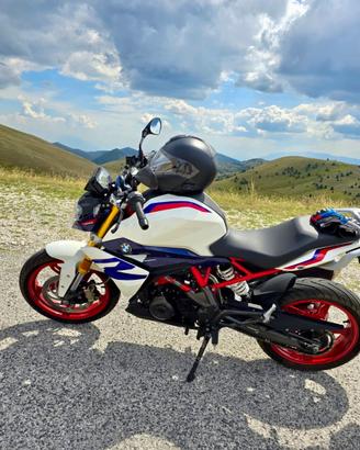 BMW G 310 R – Kyanit Blu – Pari al nuovo