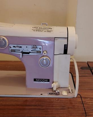 macchina da cucire elettrica vintage 