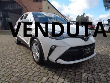 Toyota C-HR 1.8 Hybrid E-CVT Active BIANCO NO VINC