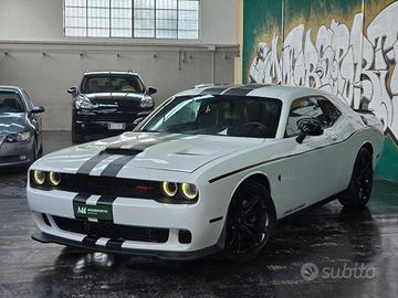 Dodge Challenger 3.6 SXT PLUS