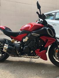 Ducati Diavel V4