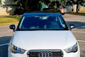 AUDI A1/S1 SPORTBACK Stile Comfort Prestazioni