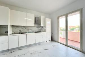 4 LOCALI A CARBONIA