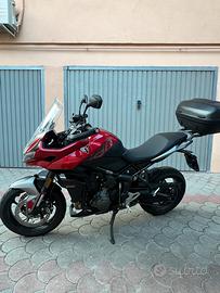 Triumph Tiger Sport 660 red carnival 2025 2000km